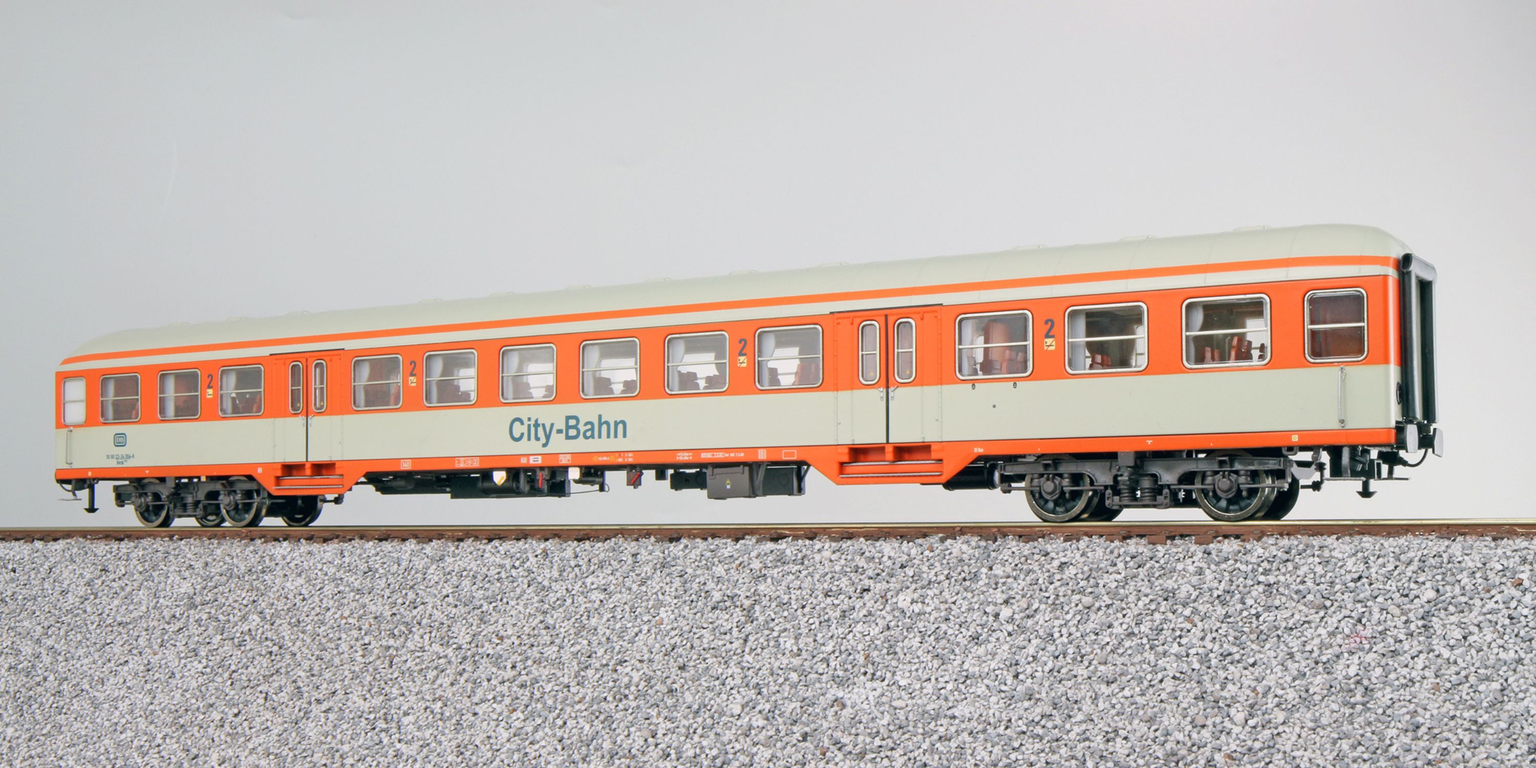 H0 Silberling / n-Wagen Bnrzb778.1, 22-34 021-2, 2. Kl., DB Ep. IV, orange, lichtgrau, DC